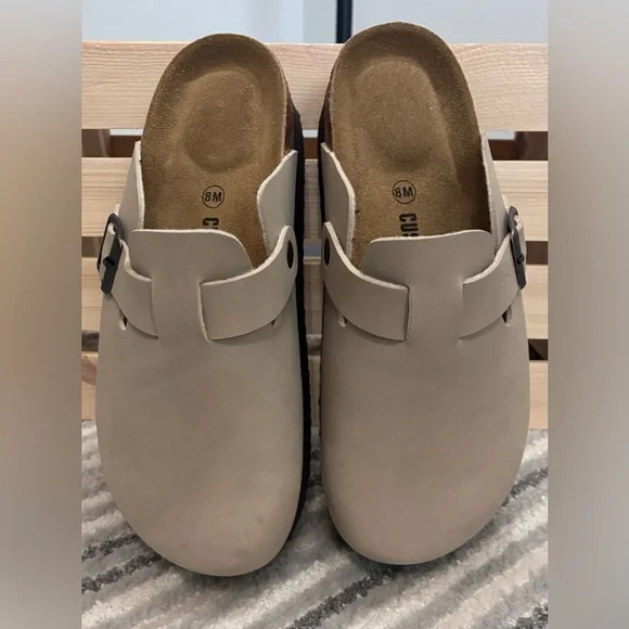 Cushionaire - Women's Loom Platform Slip-On Clog - Picture 2 of 4